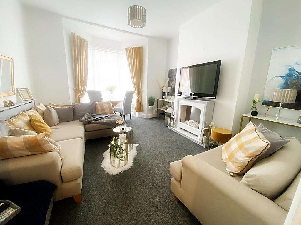 Ocean View, Whitley Bay 4 bed terraced house for sale £325,000