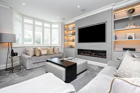 Oaks, 2 Hill Road, Theydon Bois, Epping, CM16 7LX