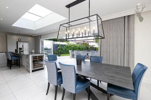 Oaks, 2 Hill Road, Theydon Bois, Epping, CM16 7LX