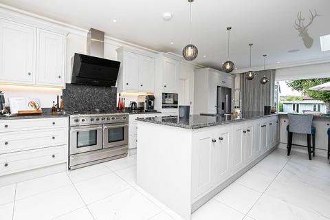 Oaks, 2 Hill Road, Theydon Bois, Epping, CM16 7LX