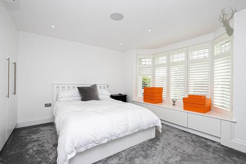Oaks, 2 Hill Road, Theydon Bois, Epping, CM16 7LX