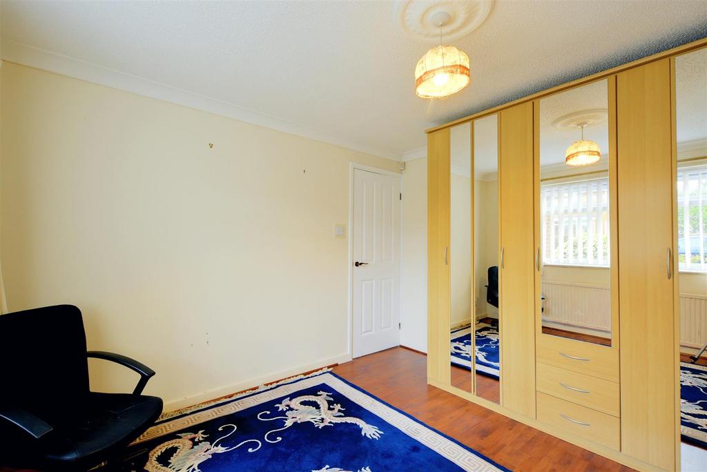Bedroom 2 2.jpeg