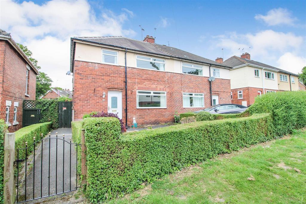 Middle Avenue, Rawmarsh, Rotherham 3 bed semidetached house for sale