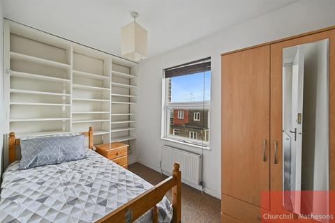 2 bedroom flat for sale, Harrow Road, London, NW10