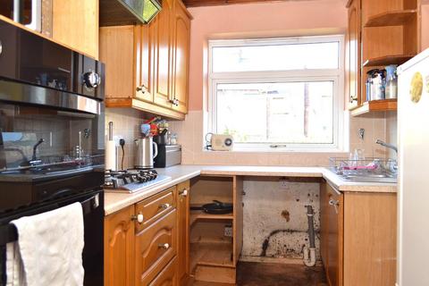 20 Carnarvon Street, Oldham, OL8 3PW