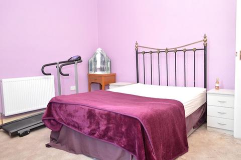 20 Carnarvon Street, Oldham, OL8 3PW