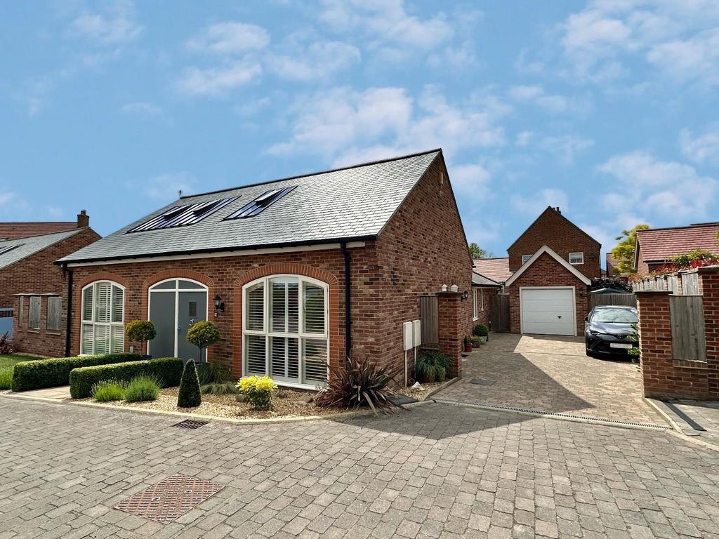 Craykefields, Easingwold, York 3 bed detached bungalow for sale £575,000