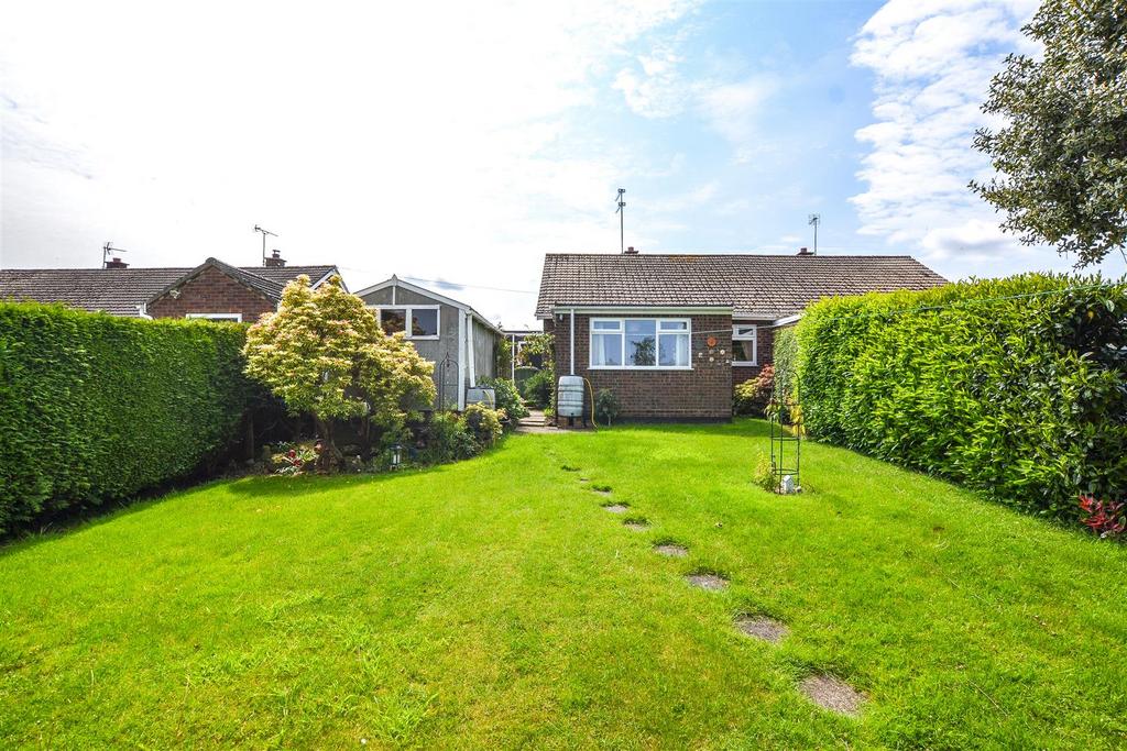 Soame Close, Aylsham 2 bed semidetached bungalow for sale £275,000