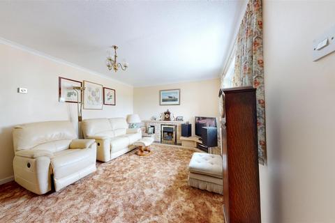 11 Boundary Close, Midsomer Norton, Radstock, BA3 4XB