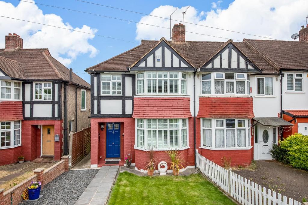 Jevington Way, London 3 bed house for sale £500,000