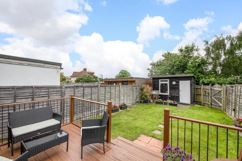 Jevington Way, London 3 bed house for sale £500,000