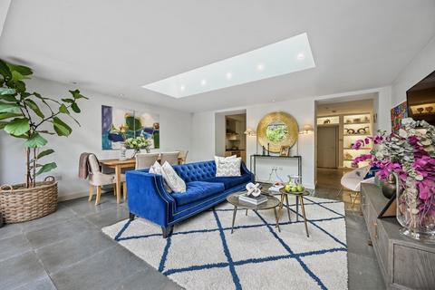 Garden Flat, 3 Tasker Road, London, NW3 2YR