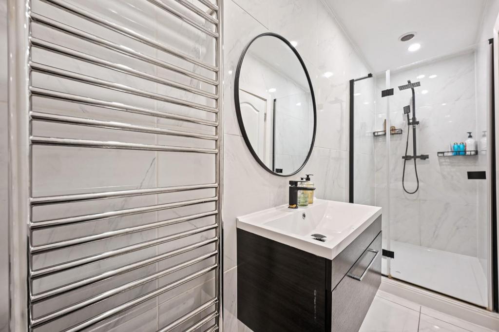 TEC - Garden Flat, 3 Tasker Road - Shower Room3 (1