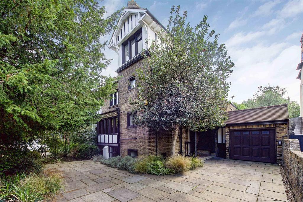 Heathcote Road, St Margarets Village 6 bed semidetached house for sale
