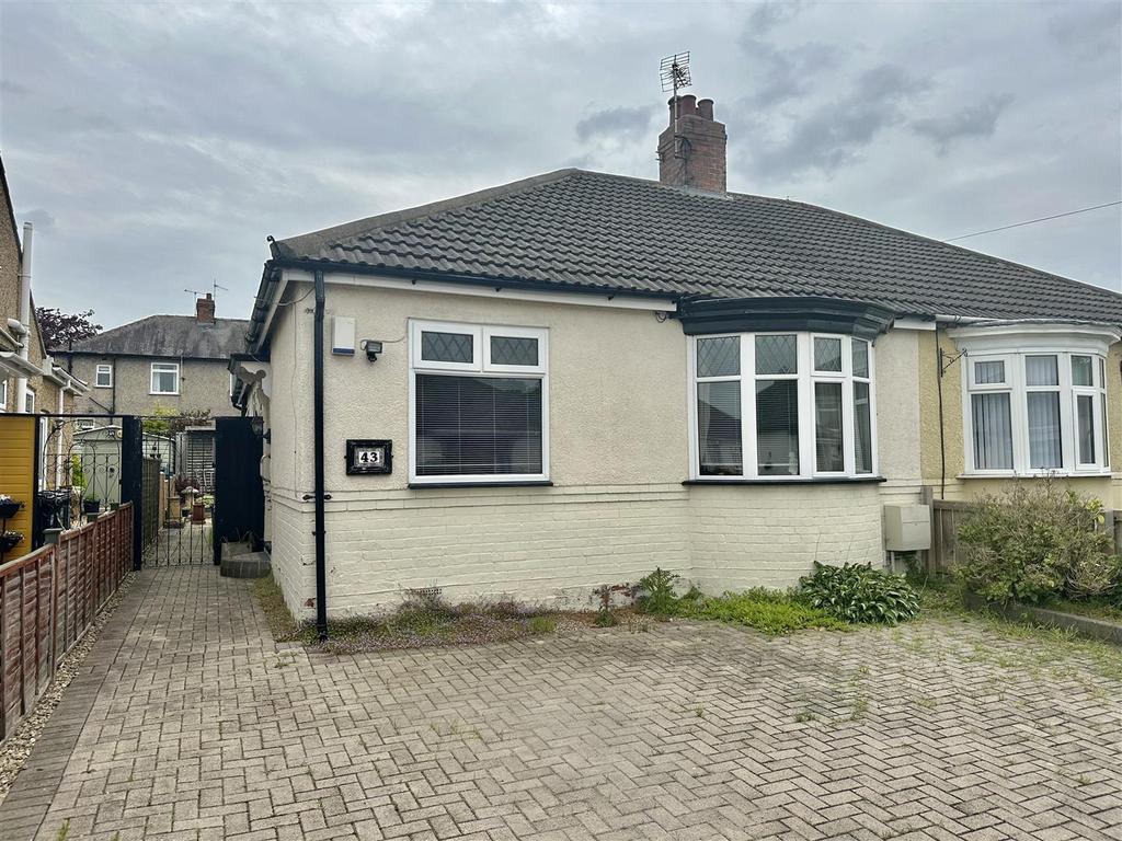 Geneva Drive, Darlington 2 bed bungalow for sale £130,000