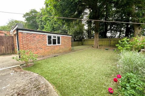 10 Caedmon Crescent, Darlington, DL3 8LF