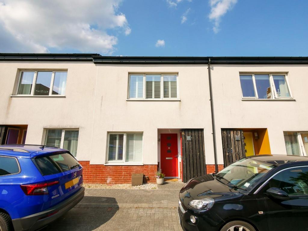 Pearse Close, Penarth 3 bed terraced house for sale £342,500
