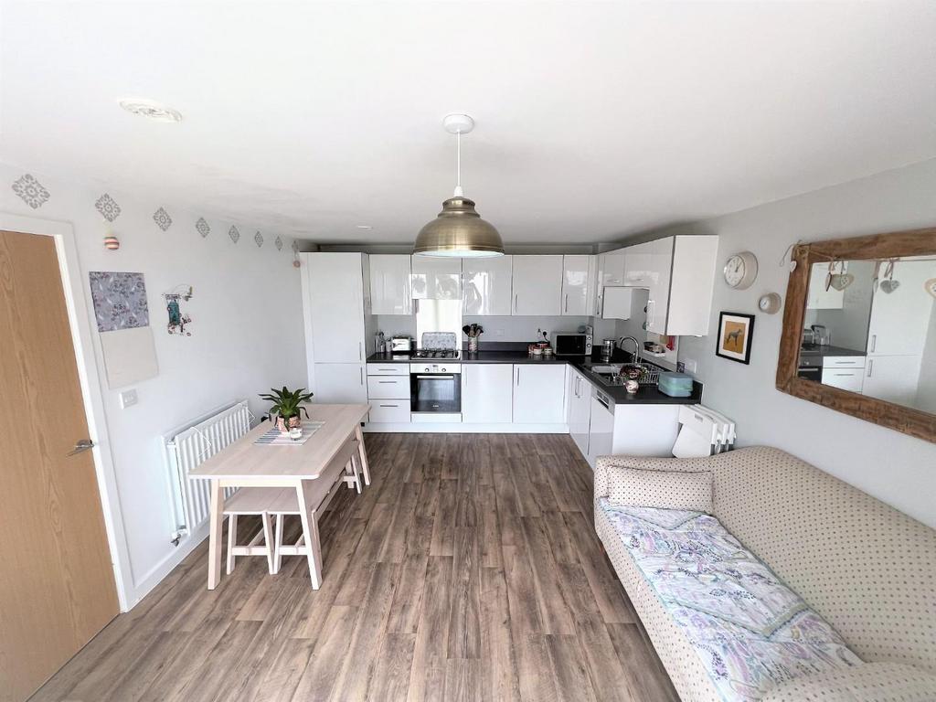 Kitchen/Breakfasting Room