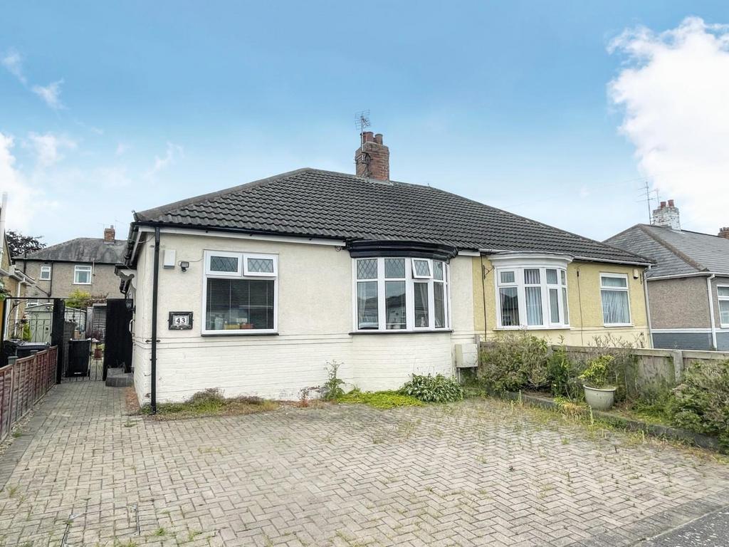 Geneva Drive, Darlington 2 bed semidetached bungalow for sale £130,000