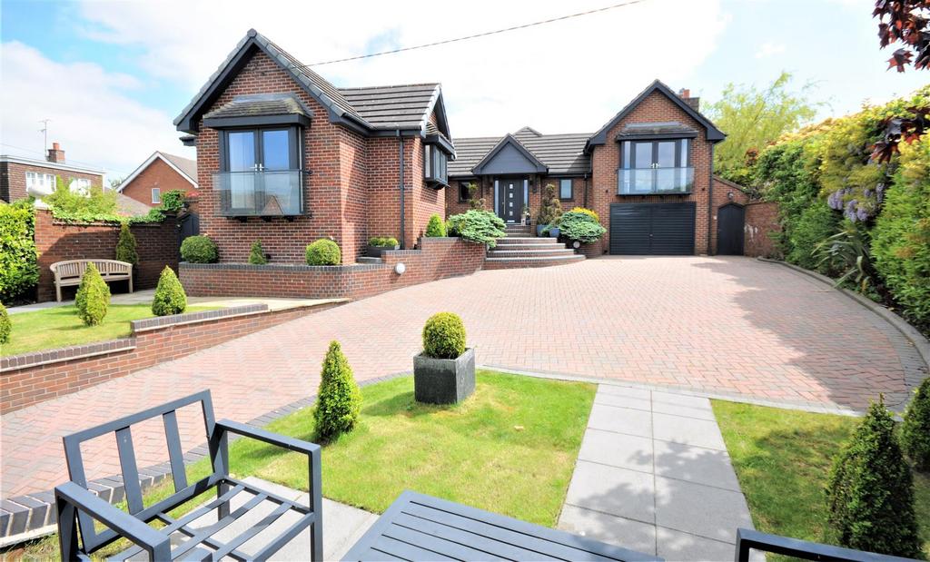 Meadow Lane, Fulford, Staffordshire 4 bed detached house £675,000