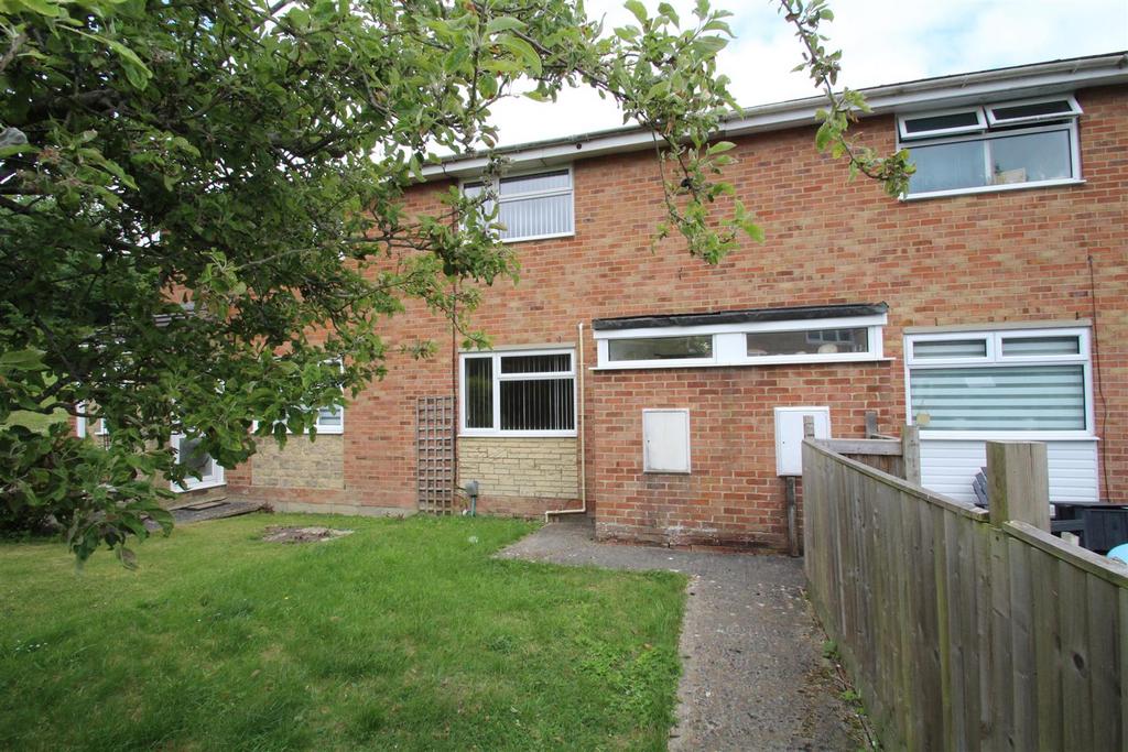 Elmore, Eldene, Swindon 2 bed house £875 pcm (£202 pw)