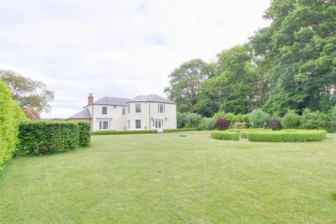 4 bedroom detached house for sale, Bentley, Beverley