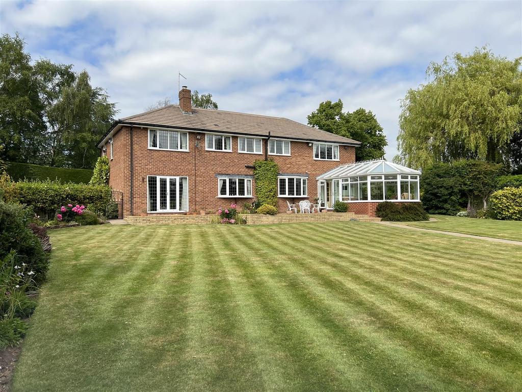 Well Lane, Heswall, Wirral 5 bed detached house for sale £1,250,000