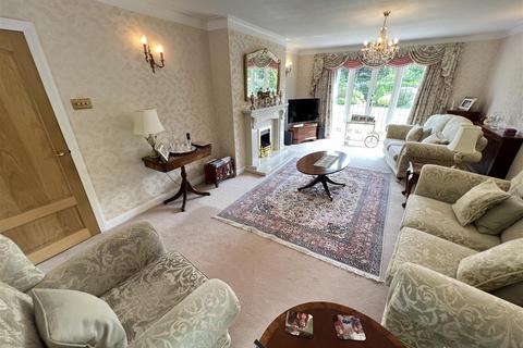 5 bedroom detached house for sale, Well Lane, Heswall, Wirral
