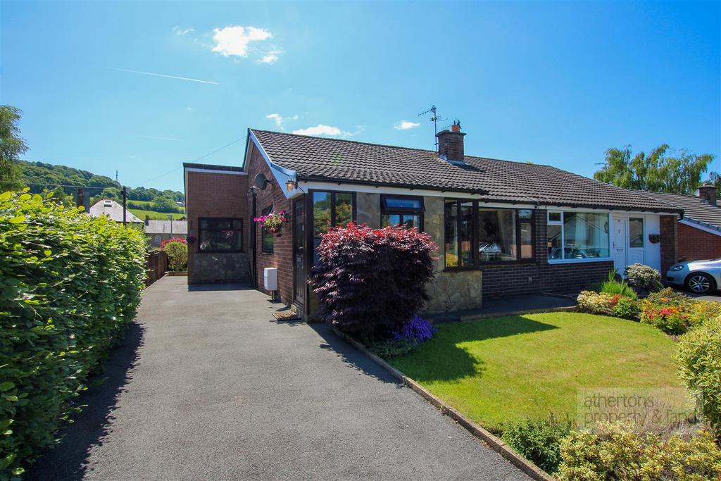 Abbots Croft, Whalley, Ribble Valley 3 bed semidetached bungalow £