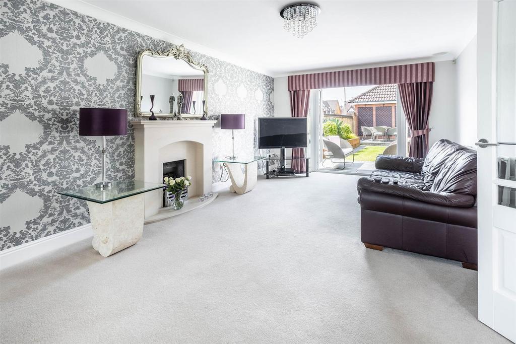 Wentworth Close, Kibworth Beauchamp, Leicester 4 bed house for sale £