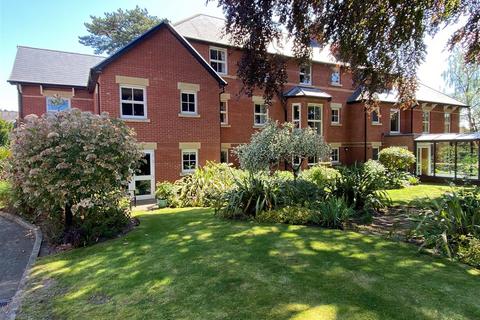 2 bedroom apartment for sale - Wilton Court, Southbank Road, Kenilworth