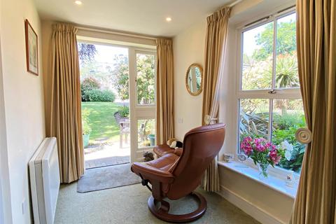 2 bedroom apartment for sale - Wilton Court, Southbank Road, Kenilworth