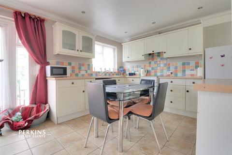 23 Marnham Crescent, Greenford, UB6 9SN