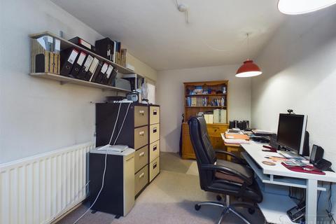 26 Brookscroft, Croydon, CR0 9NA