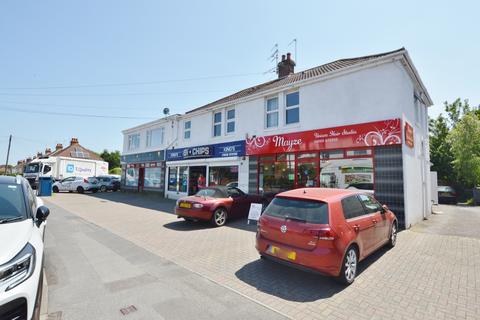 Mixed use for sale, Coles Avenue, Poole BH15