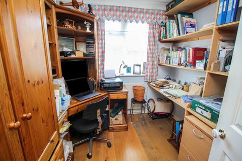 8 Brompton Gardens, Maldon, CM9 6YU