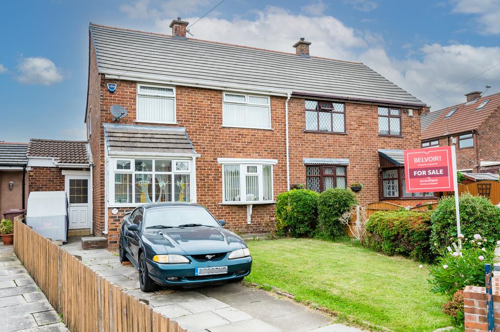 Sefton Street, NewtonleWillows, WA12 3 bed semidetached house for