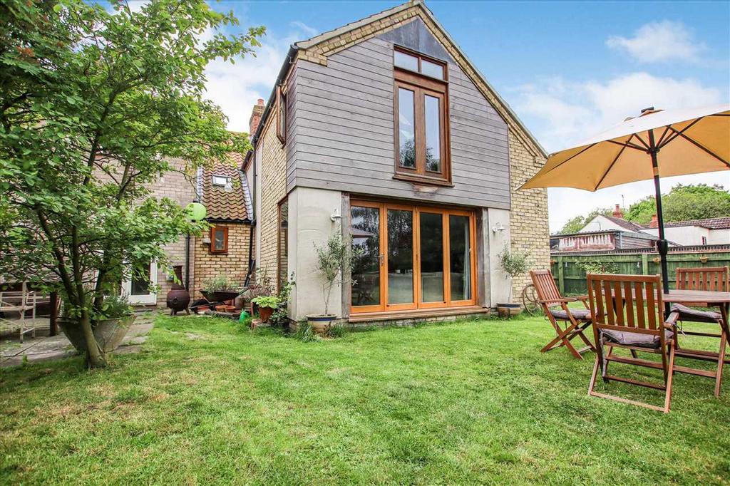 Church Lane, Reepham, Lincoln 5 bed detached house £650,000