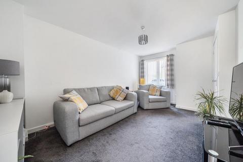21 Gordon Marshall Close, Witney, OX29 7AT