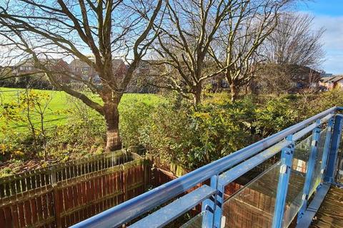 undefined, Sadler Crt, Hulme, Manchester, M15 5RP