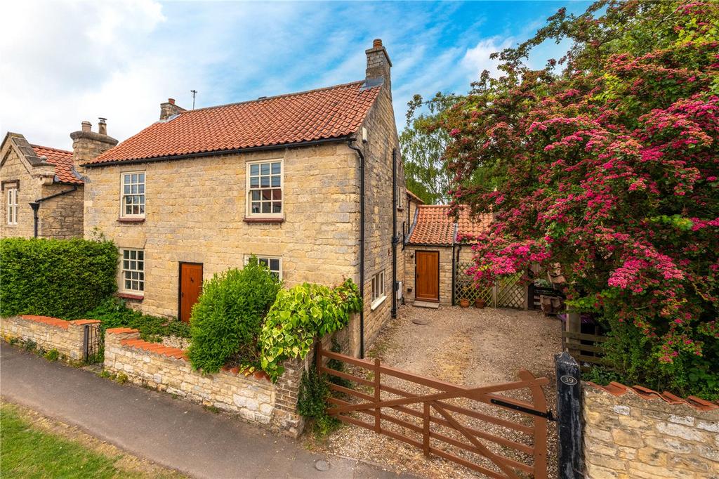 Silver Street, Branston, Lincoln, Lincolnshire, LN4 4 bed detached