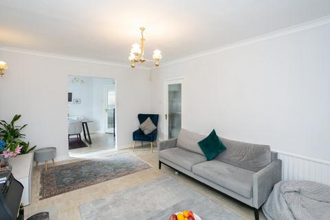 55 Richfield Road, Bushey, WD23 4JY