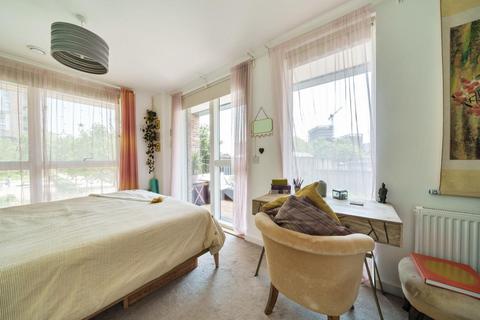 1 Whelan Road, Acton, London, W3 8UG