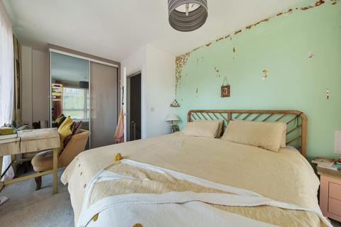 1 Whelan Road, Acton, London, W3 8UG