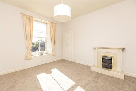 2 bedroom flat to rent, Portland Street, Edinburgh, EH6