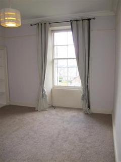 2 bedroom flat to rent, Portland Street, Edinburgh, EH6