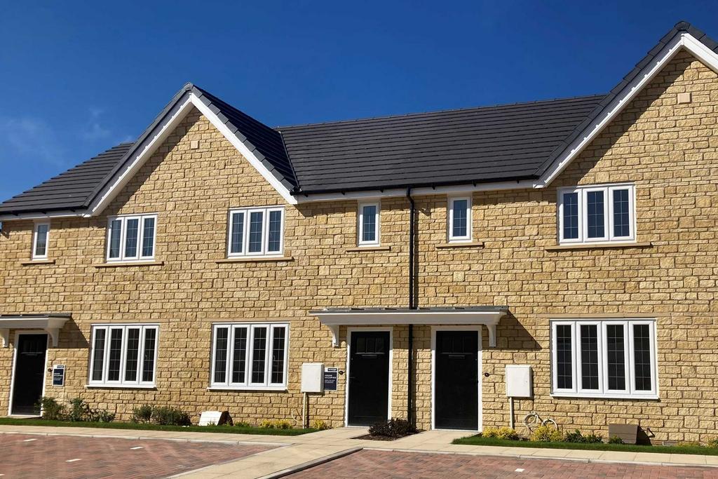 Plot 102, The Chesterton at The Acorns, Basil Drive SN12 2 bed terraced