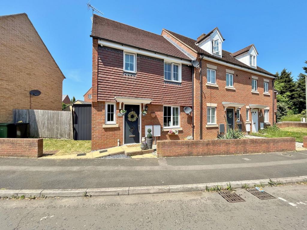 Wootton, Oxford OX1 3 bed end of terrace house for sale £385,000