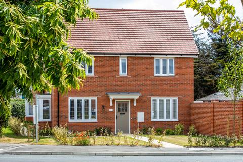 3 bedroom detached house for sale - Plot 107, The Dalmon at Bloor Homes at Colchester, Gosbecks Road CO2