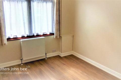 3 bedroom end of terrace house for sale - West Avenue, Stoke-On-Trent